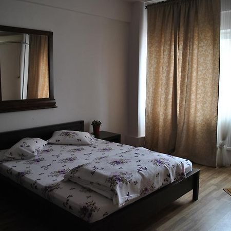 Vogue Hostel Бухарест Екстер'єр фото