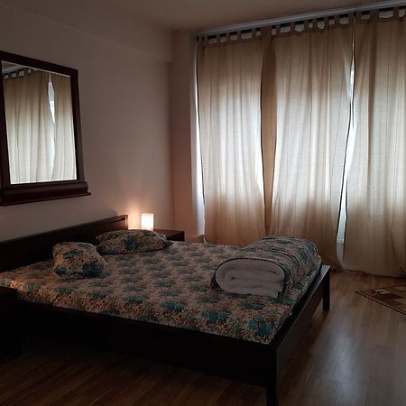 Vogue Hostel Бухарест Екстер'єр фото