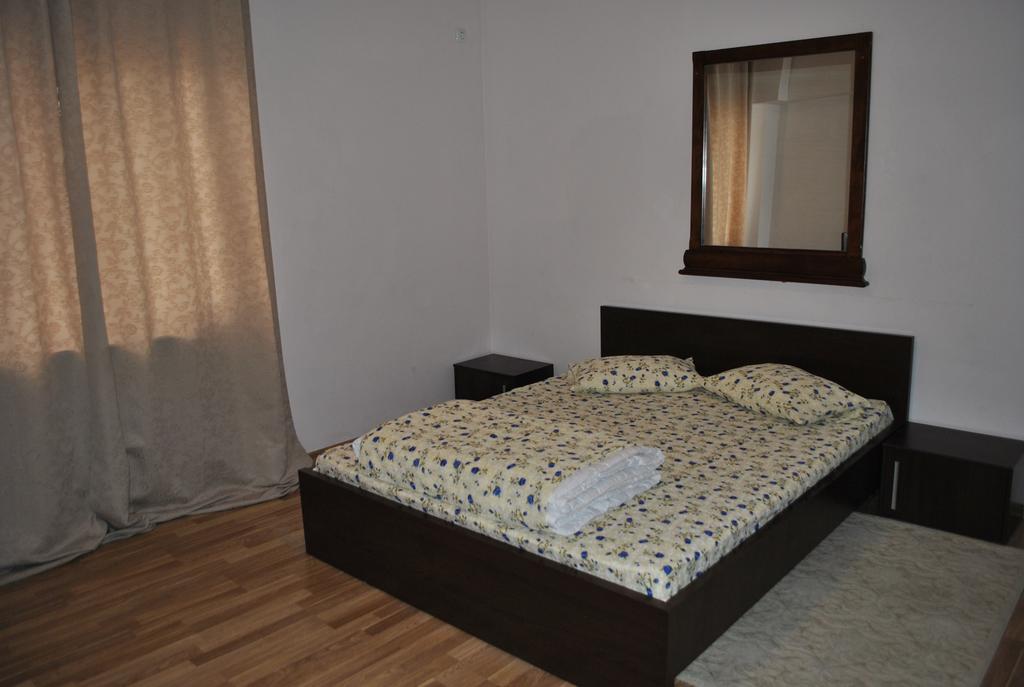 Vogue Hostel Бухарест Екстер'єр фото