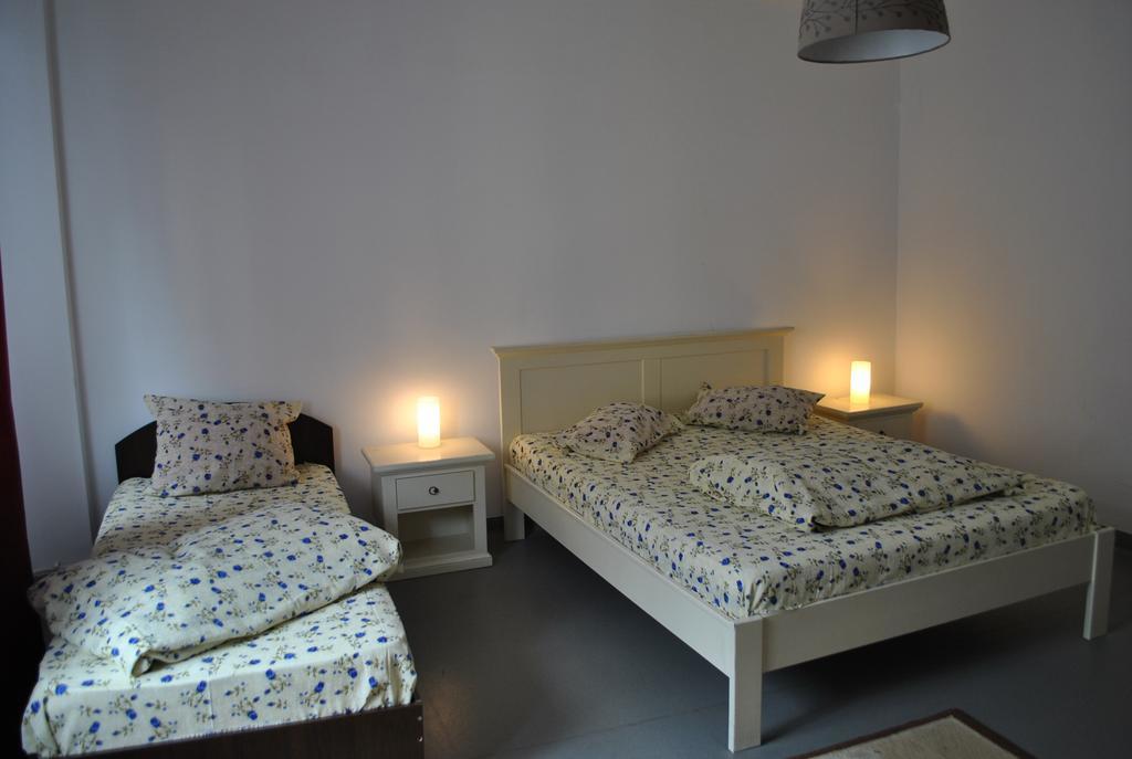 Vogue Hostel Бухарест Екстер'єр фото