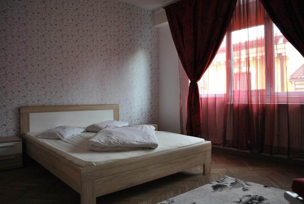 Vogue Hostel Бухарест Екстер'єр фото