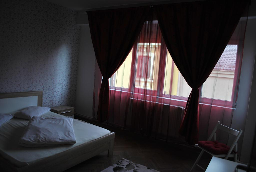 Vogue Hostel Бухарест Екстер'єр фото