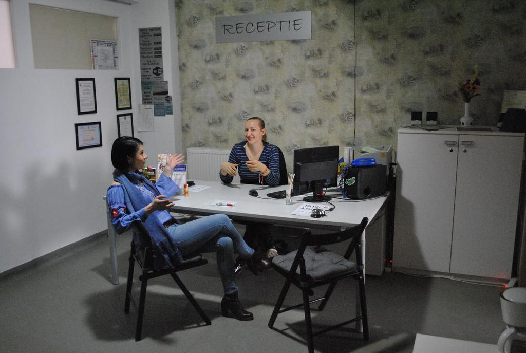 Vogue Hostel Бухарест Екстер'єр фото