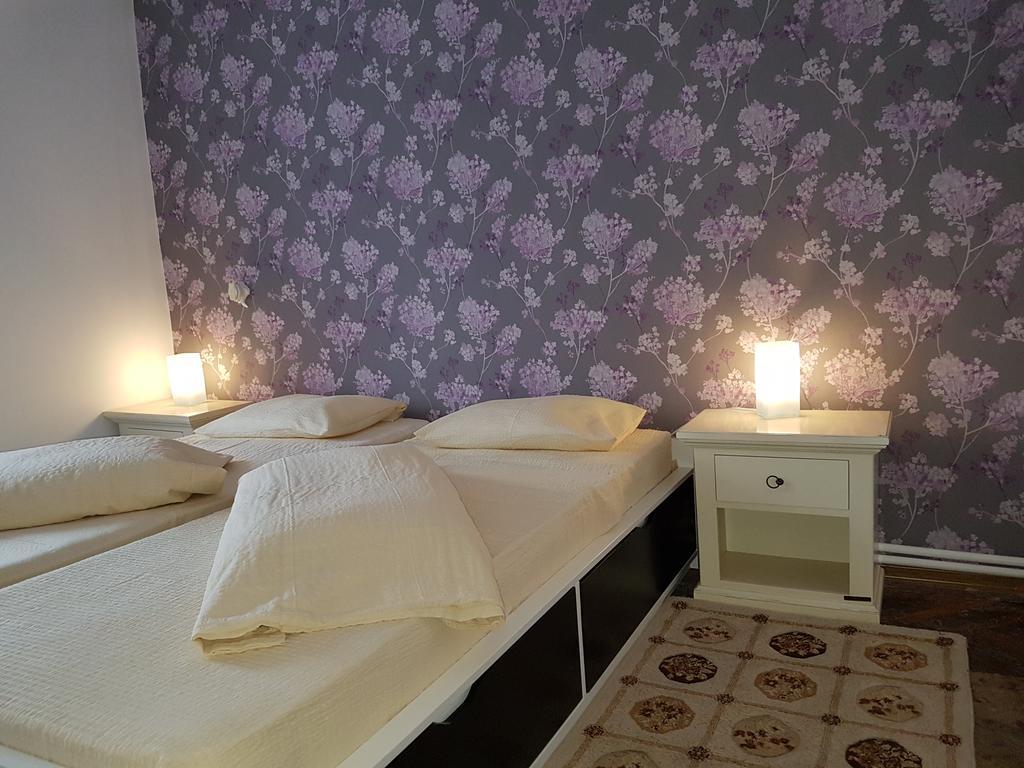 Vogue Hostel Бухарест Екстер'єр фото