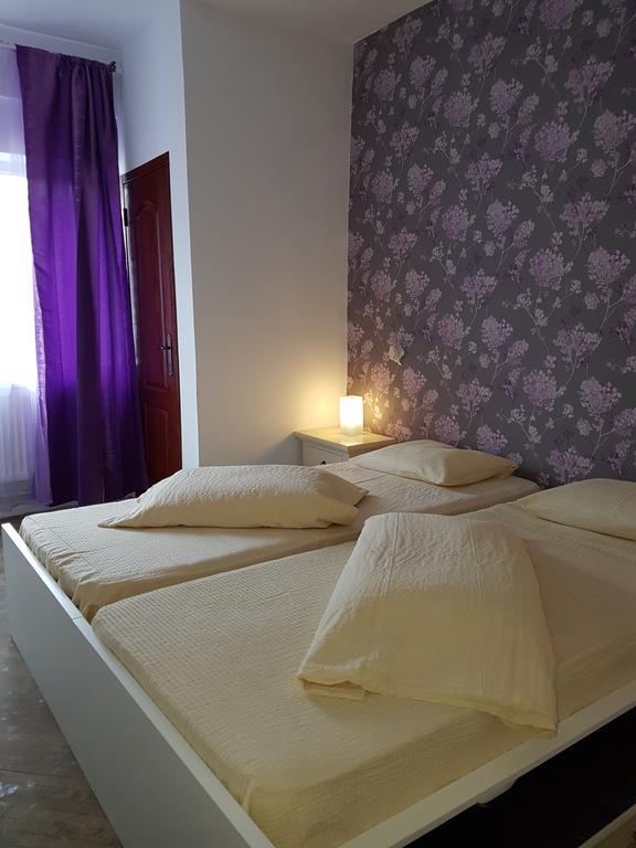Vogue Hostel Бухарест Екстер'єр фото